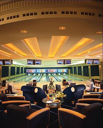 Bowling_alley